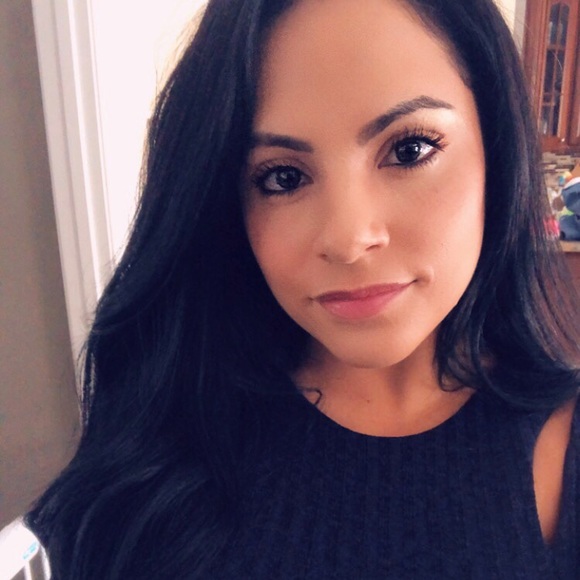 ✨M E E T. M E!👋🏽👋🏽 - Picture 10 of 16